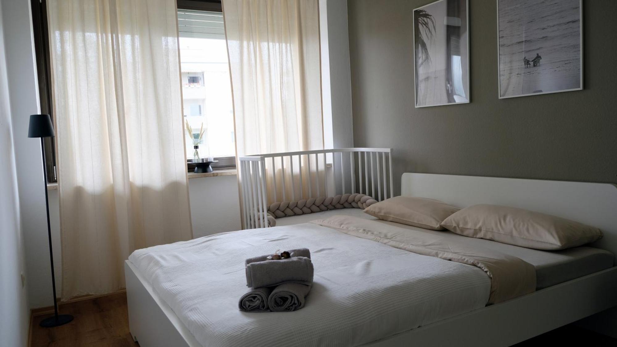 군즈부르크 Casa Luxe - 120Qm - Zentral - Familienfreundlich - Parkplatz - 5Km Zum Legoland 아파트 외부 사진